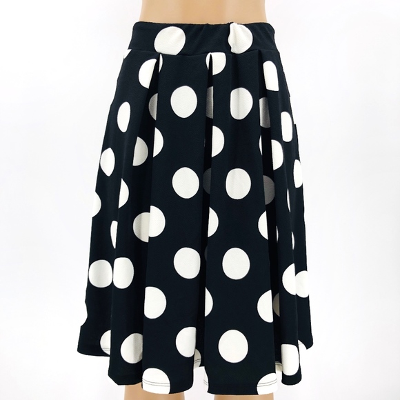 Dresses & Skirts - Polka Dot Pleated A Line Skirt